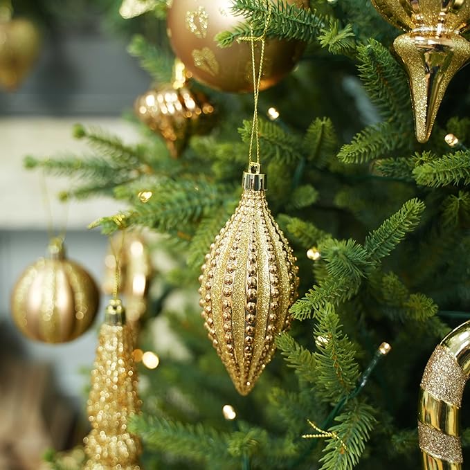SHareconn 145pcs Christmas Balls Ornaments Set, Shatterproof Plastic Baubles Snowflakes, Stars and Tree Topper for Xmas Tree Holiday Wedding Party Decorations with Hanging Strings, Bronze Gold