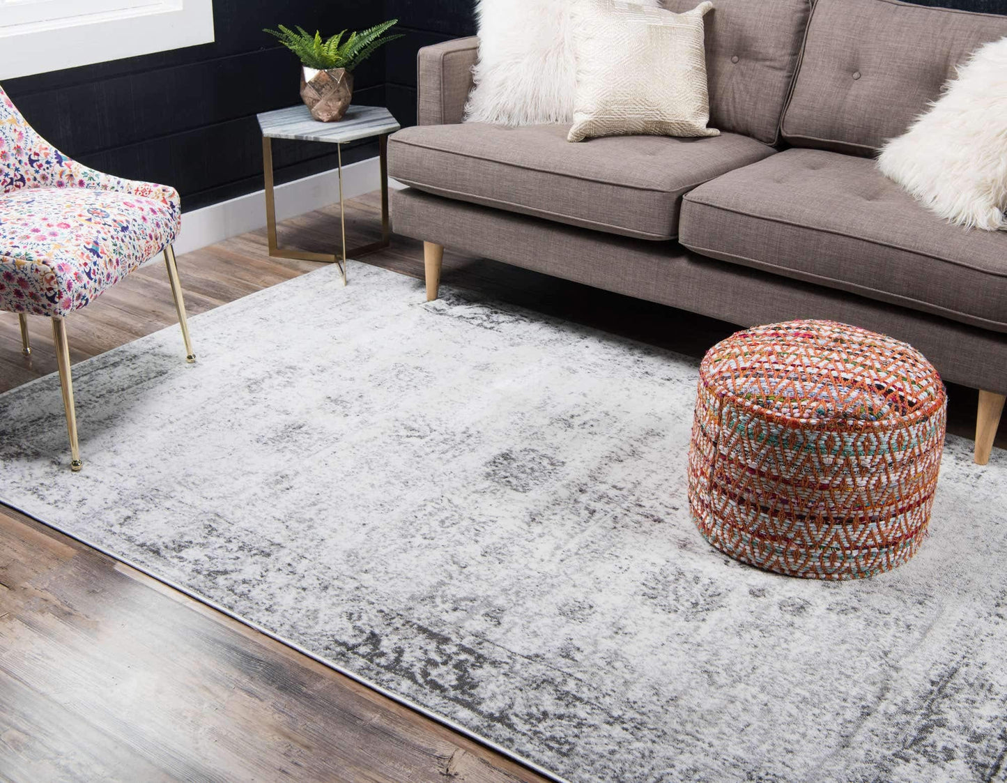 Unique Loom Sofia Collection Area Rug - Casino (3' 3" x 5' 3" Rectangle, Gray/ Beige)
