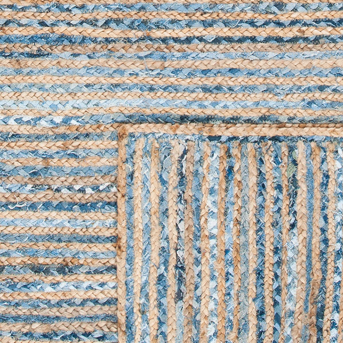 SAFAVIEH Cape Cod Collection Area Rug - 3' Square, Natural & Blue, Handmade Flat Weave Jute, Ideal for High Traffic Areas in Living Room, Bedroom (CAP250A)