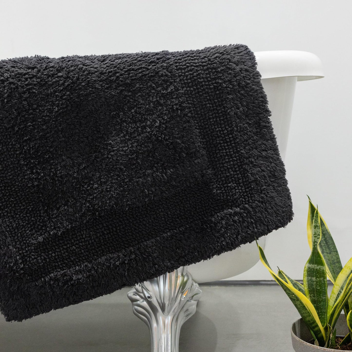 Barossa Design Reversible Cotton Bathroom Runner Rug - 22 x 60 Inch Long Bath Mat Washable & Soft Absorbent, Large Bath Rug for Bathroom Floor, Double Sink Vanity - Charcoal, 22x60 XL