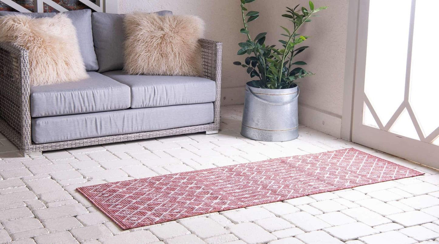 Unique Loom Outdoor Trellis Collection Area Rug - Tribal Trellis (2' x 6' 1" Runner, Rust Red/ Ivory)