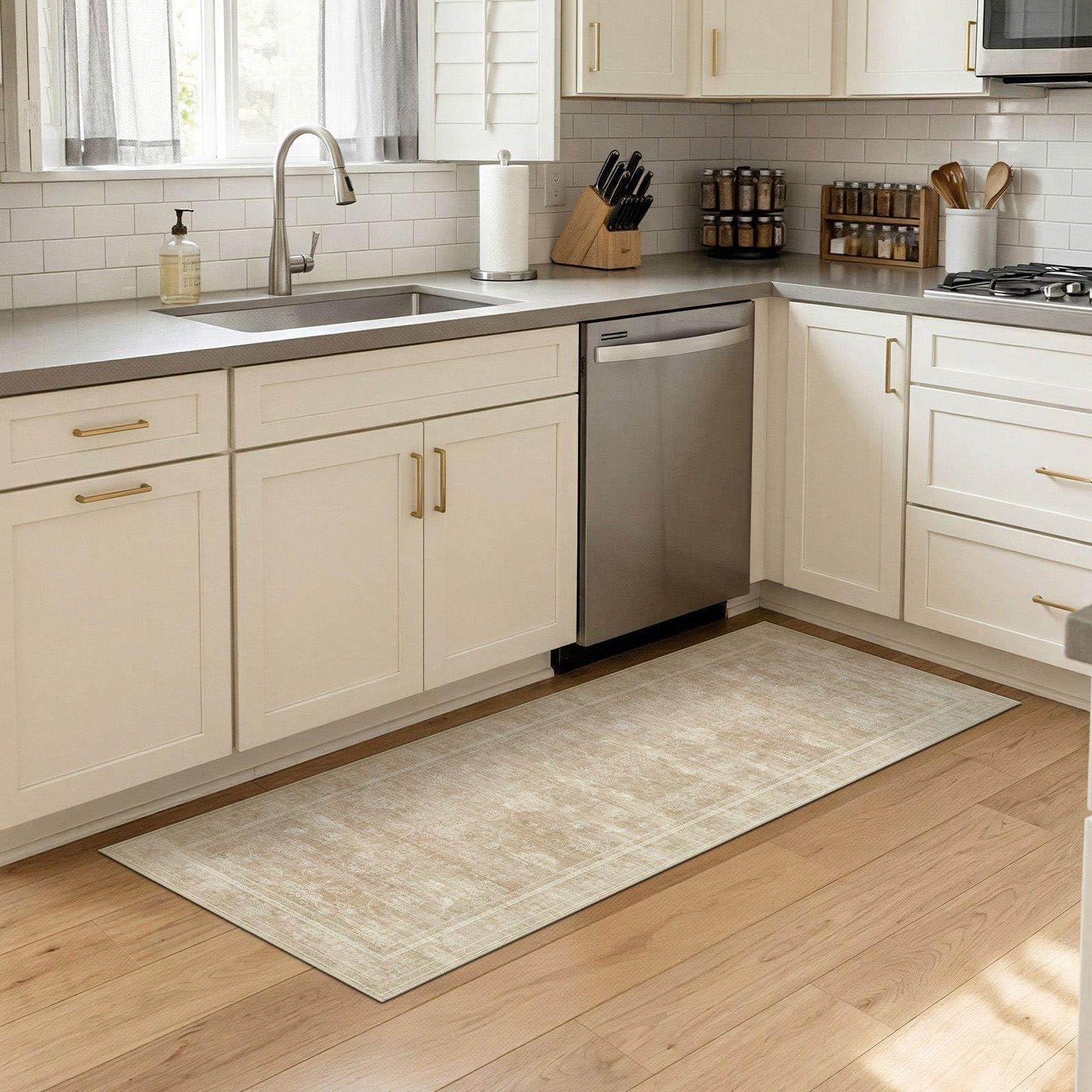 UERMEI 2x6 Machine Washable Runner Rug: Vintage Non Slip Low-Pile Stain-Resistant Hallway Floor Carpet, Soft for Entryway Kitchen Bathroom, Kid Pet Safe Robot Vacuum Friendly - Brown