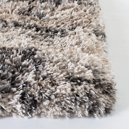 SAFAVIEH Iceland Shag Collection Accent Rug - 4' x 6', Cream & Grey, Modern Design, Easy Care, 2.5-inch Thick Ideal for High Traffic Areas in Entryway, Living Room, Bedroom (ISG519A)