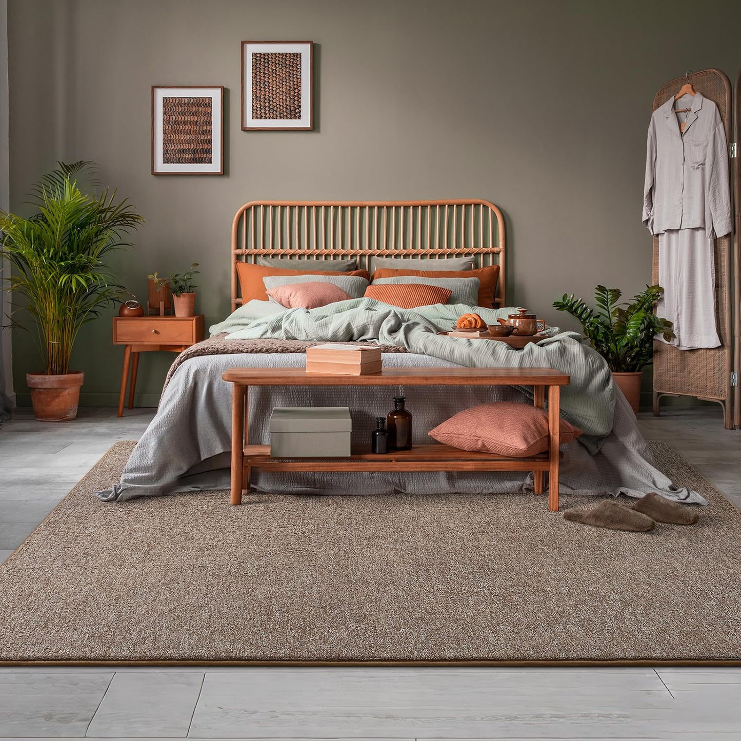 AROGAN Small Washable Area Rugs for Bedroom, 2×4 Runner Rug with Memory Foam for Hallway, Non Slip Fluffy Carpet Indoor Rug Runner for Kitchen, Bedside, Entryway Bathroom Home Decor, Matte Brown