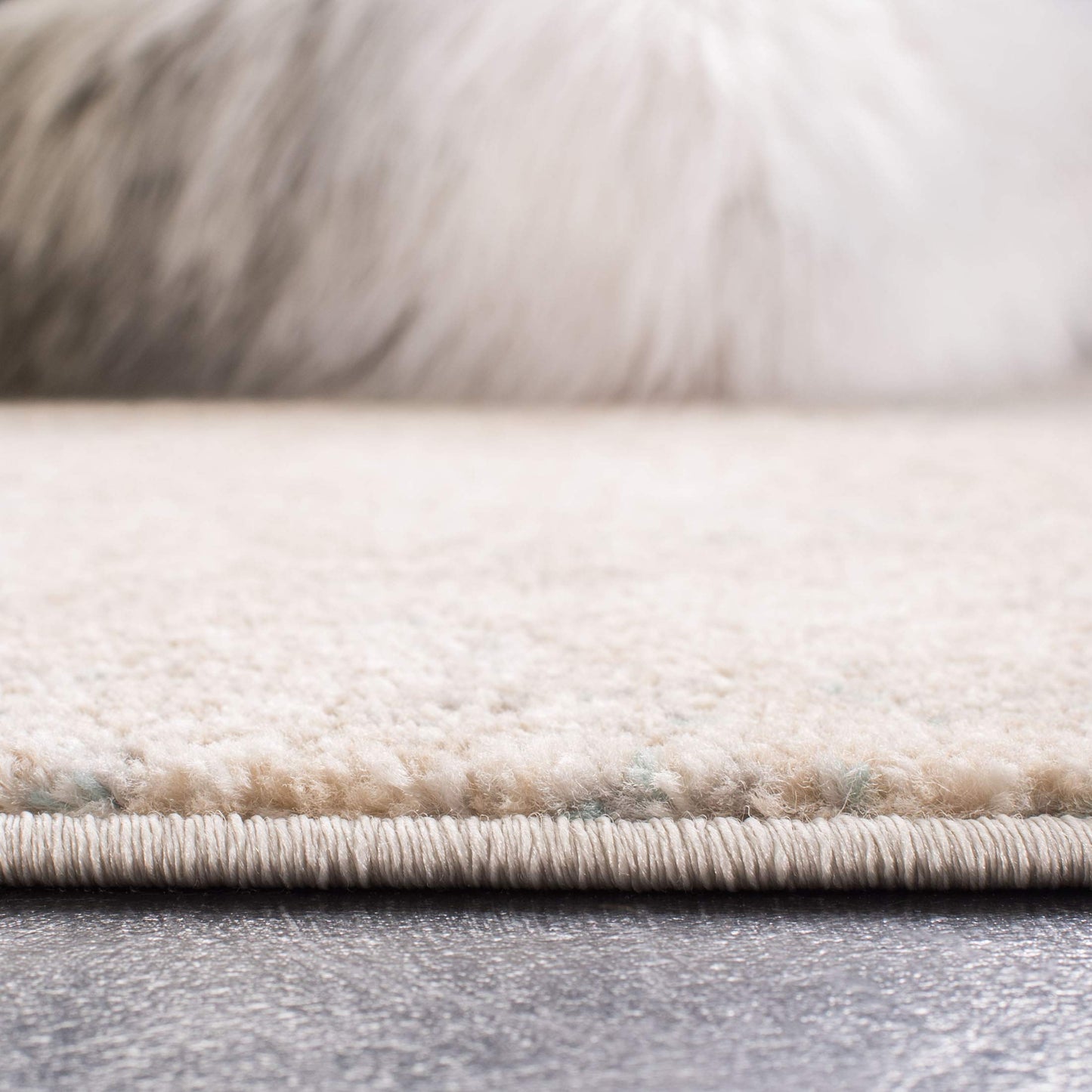 SAFAVIEH Adirondack Collection Area Rug - 8' Square, Beige & Slate, Modern Abstract Design, Non-Shedding & Easy Care, Ideal for High Traffic Areas in Living Room, Bedroom (ADR207B)