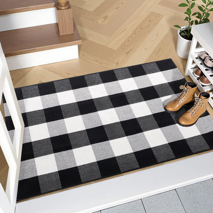 OLANLY Buffalo Plaid Rug 2'4" x 3'7" (27.5" x 43") – Black and White Cotton Checkered Doormat, Washable Indoor Outdoor Rug for Layered Front Porch, Kitchen, Entryway Decor