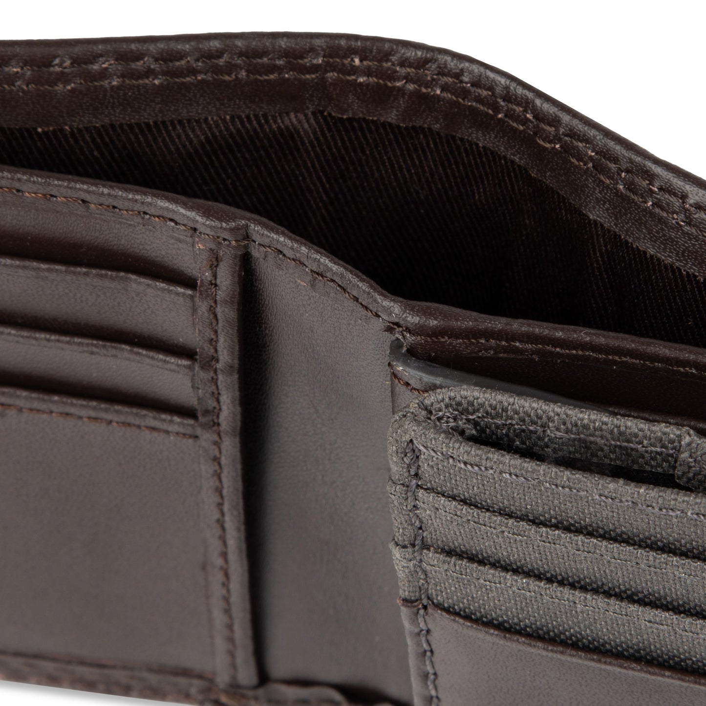 Dickies Men's RFID Everyday Leather Bifold Chain Wallet, Brown, One Size