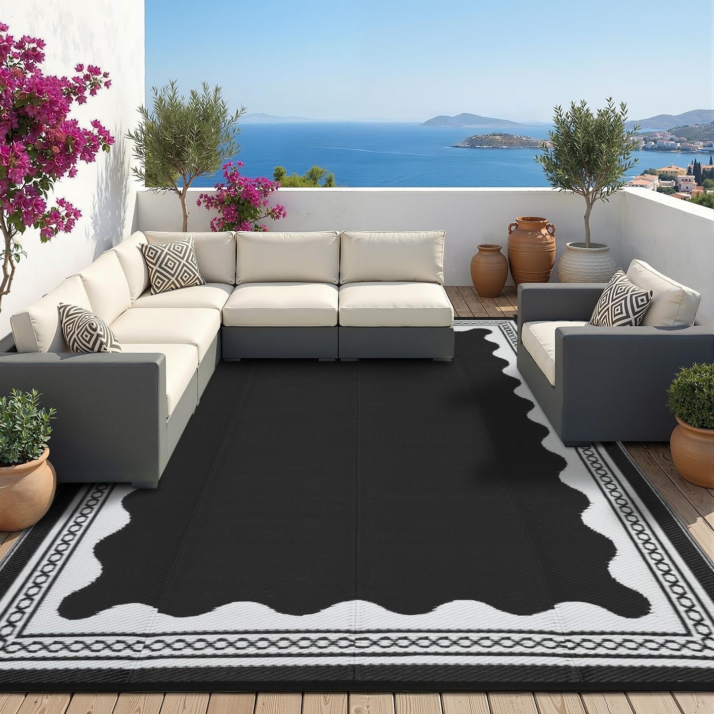 Garvee Outdoor Rug 8x10 Scalloped Waterproof Patio RV Outdoor Rugs Reversible Foldable Plastic Straw Rug Modern Camping Carpet for Deck Camper Porch Balcony Backyard Picnic Beach Black and White