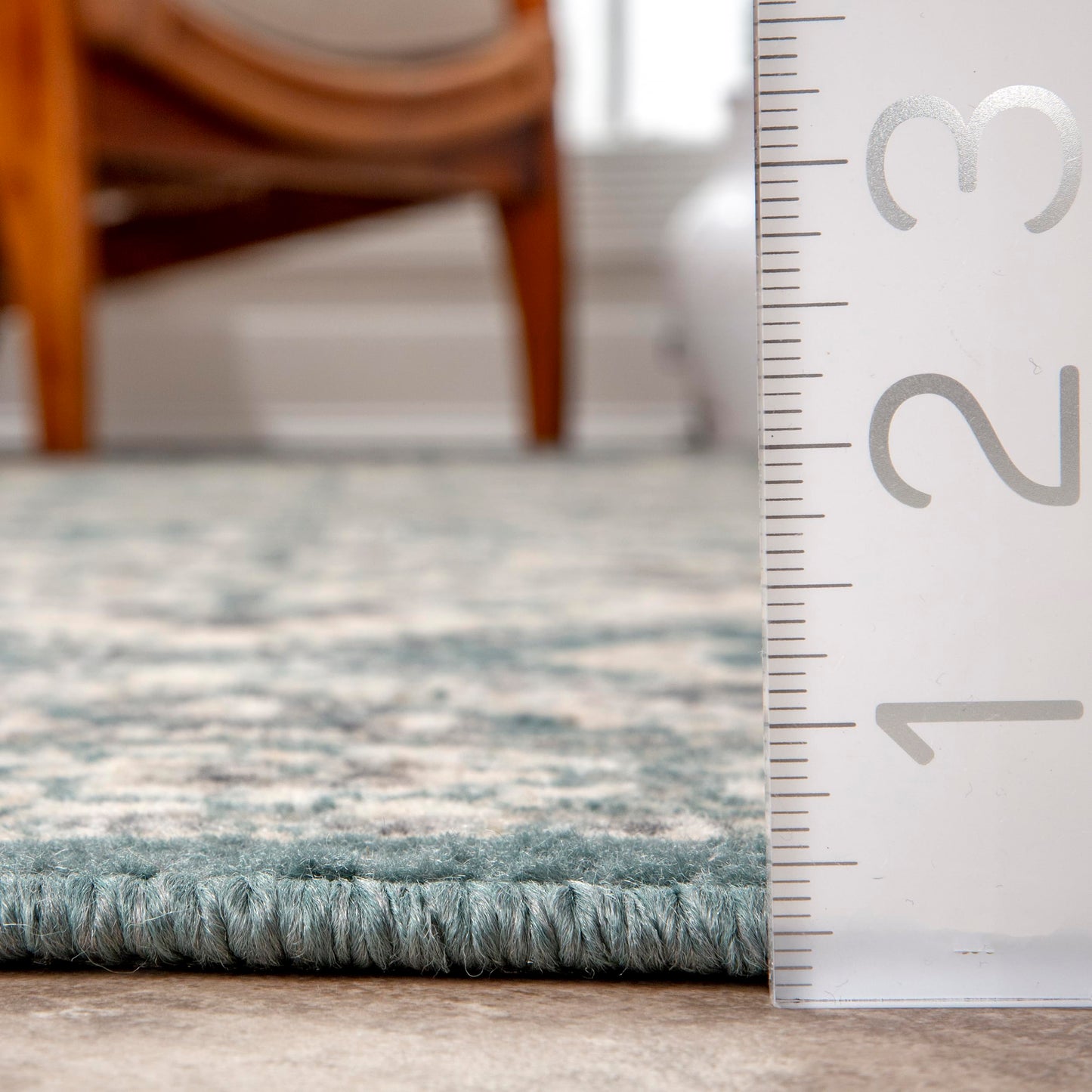 Nuloom Becca Blue/Ivory, 6' Round, Traditional Tiled, Soft and Cozy, High Traffic, Stain Resistant, Easy Clean, Durable Area Rug for Bedroom, Living Room, Dining Space, Den, Foyer, Entryway
