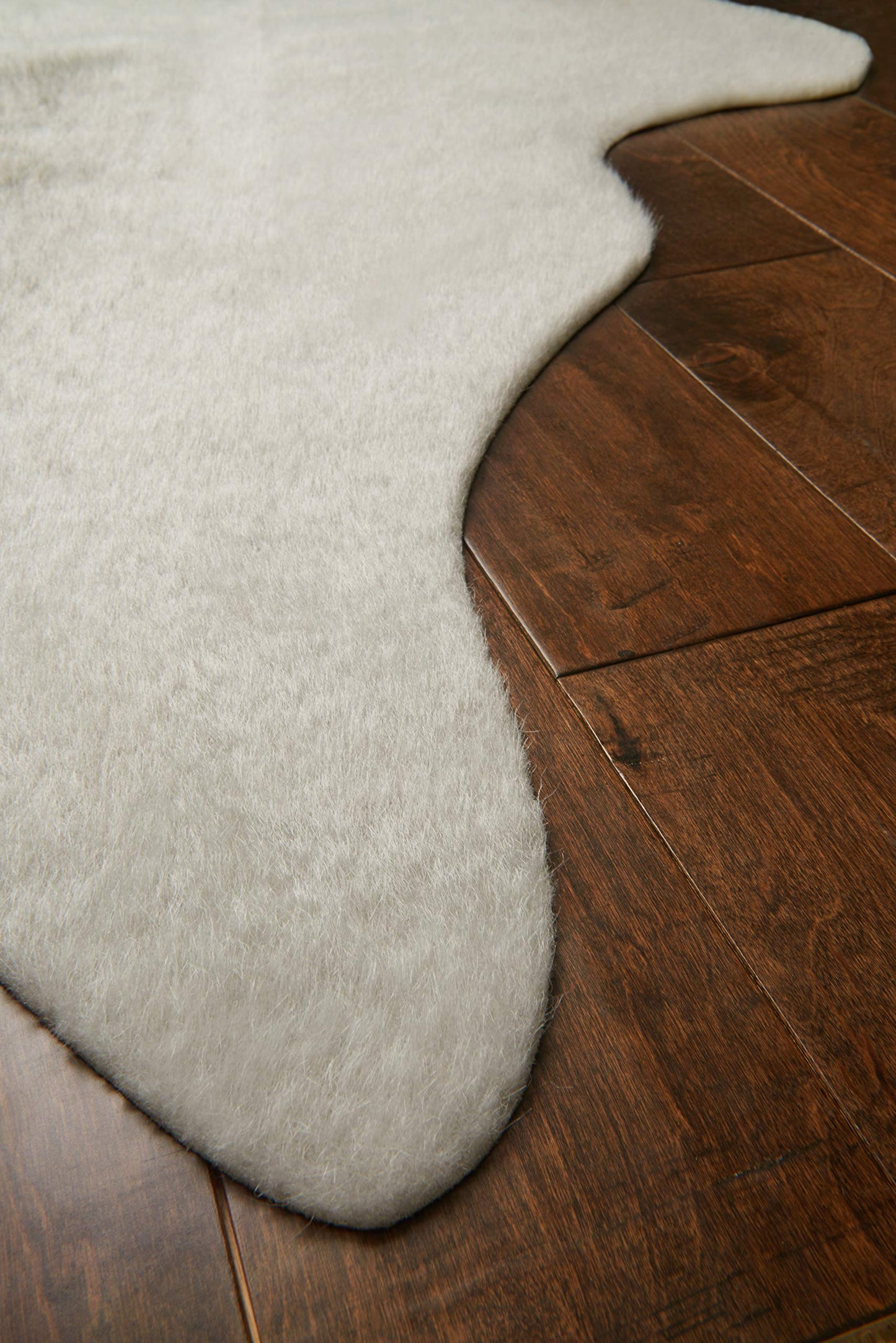 Loloi Grand Canyon Collection GC-15 Silver/Grey 6'-2" x 8' Area Rug