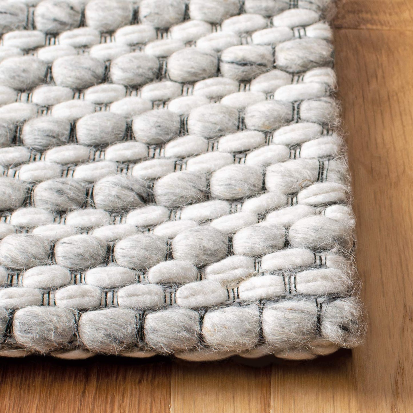 SAFAVIEH Marbella Collection Area Rug - 10' x 14', Light Grey & Ivory, Flat Weave Wool Design, Ideal for High Traffic Areas in Living Room, Bedroom (MRB392F)