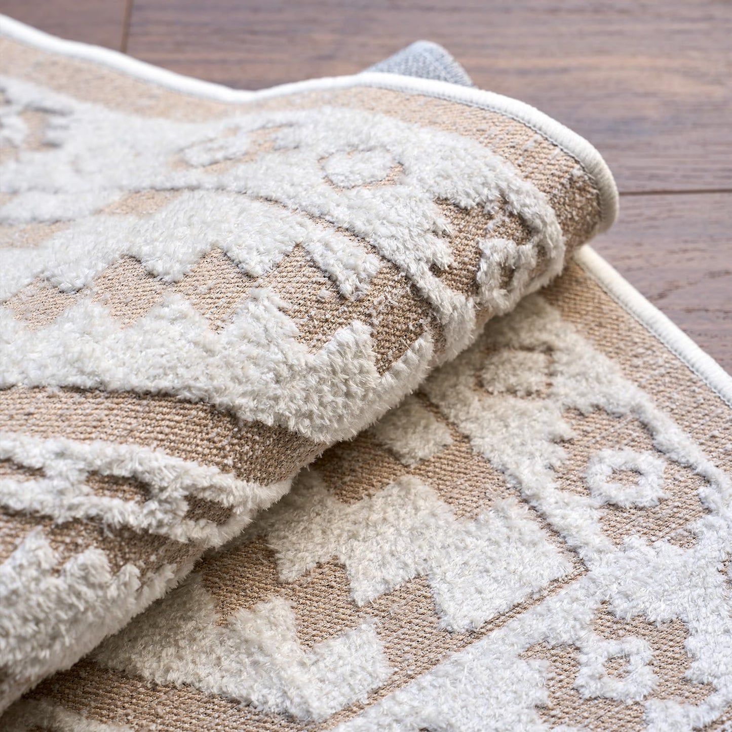 RAMEFILD Moroccan Washable Entryway Rug 2x3, Geometric Woven Area Rug, Non-Slip Boho Accent Soft Low-Pile Front Door Mat Indoor Entrance, Small Throw Rug for Bathroom Front Porch, Cream/White