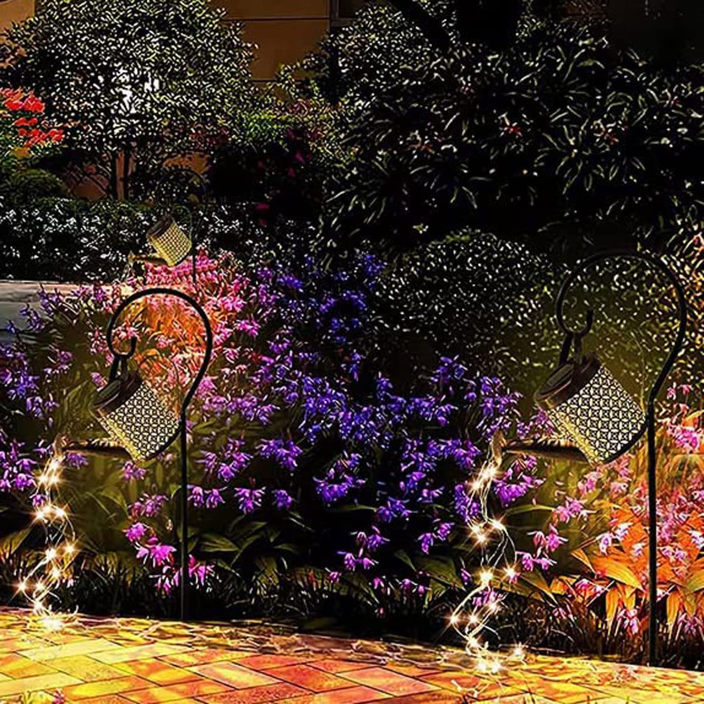 Solar Watering Can Lights, LED Lantern Outdoor Light, Hanging Waterproof Outdoor Shower Garden Lights,Solar Lanterns for The Garden Pathway Yard Lawn Patio Landscape Decor (with Bracket)