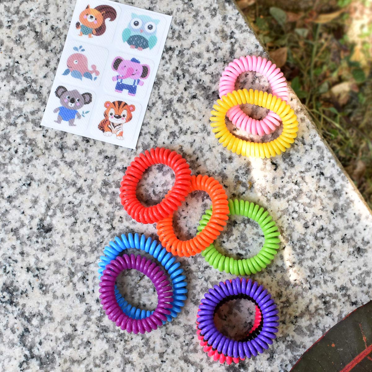 20 Pack Mosquito Bracelets with 4 Patches - Waterproof Wrist Bands for Kids & Adults, Natural Deet-Free Resealable