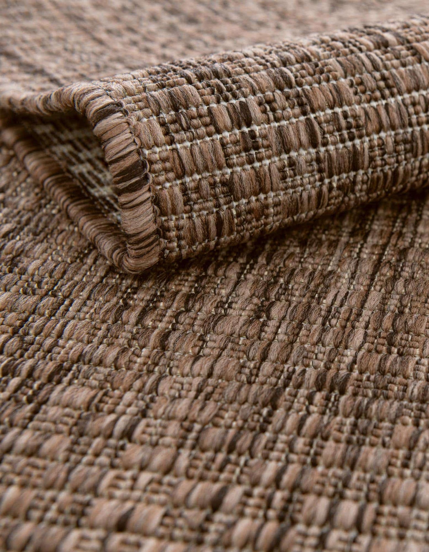 Unique Loom Outdoor Solid Collection Area Rug (3' 3" x 5' 3" Oval Light Brown/Ivory)
