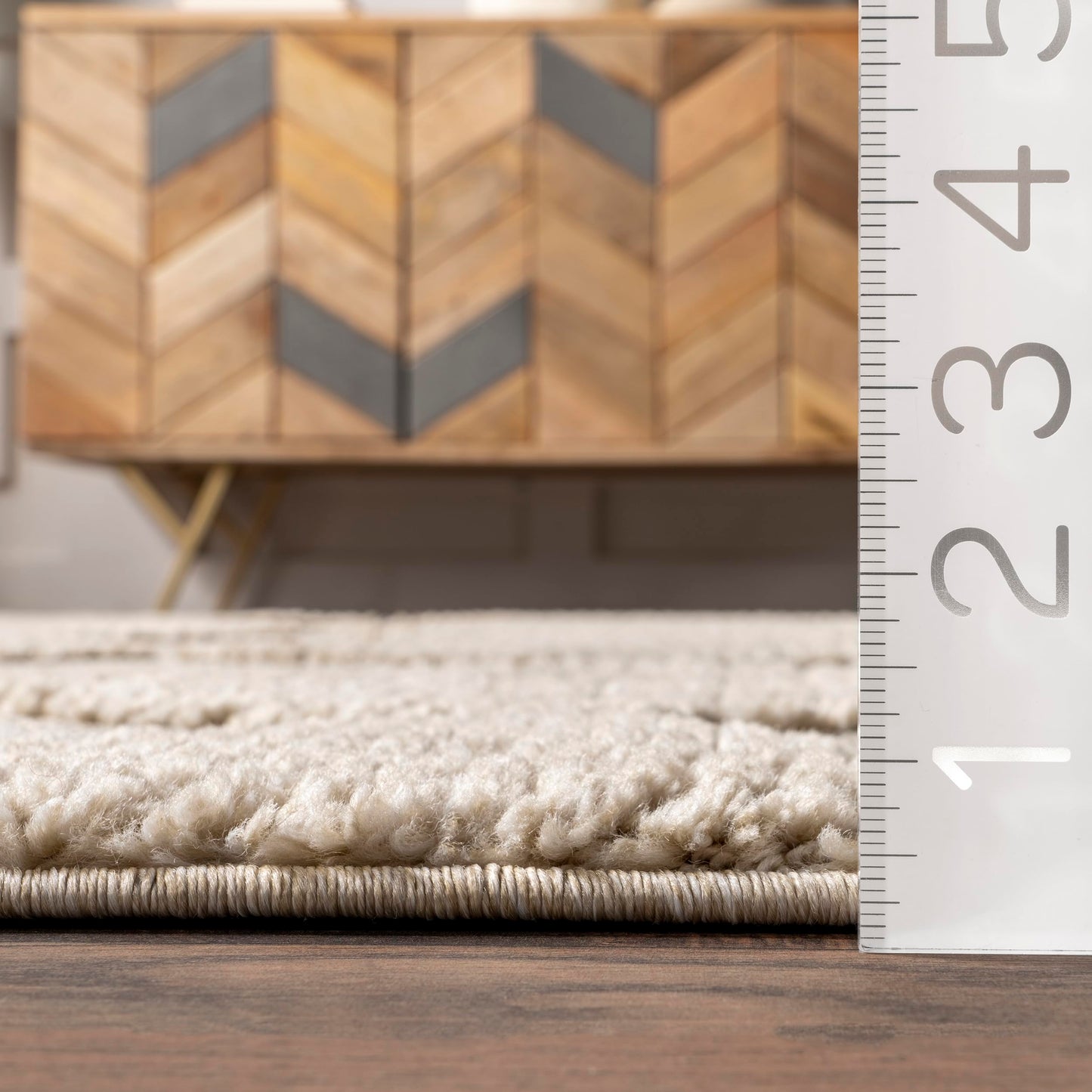 Nuloom Marissa Beige/Ivory, 5'3" x 7'6", Diamond, Tassel, Soft and Cozy, High Traffic, Stain Resistant, Easy Clean, Durable Area Rug for Bedroom, Living Room, Dining Space, Den, Foyer, Entryway