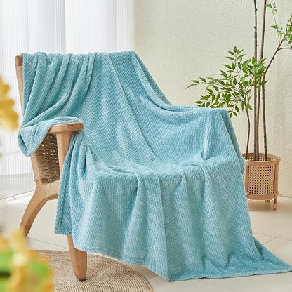 NEWCOSPLAY Super Soft Queen Blanket Mint Green Premium Silky Flannel Fleece Leaves Pattern Lightweight Bed Blanket All Season Use (Mint Green, Queen(90"x90"))