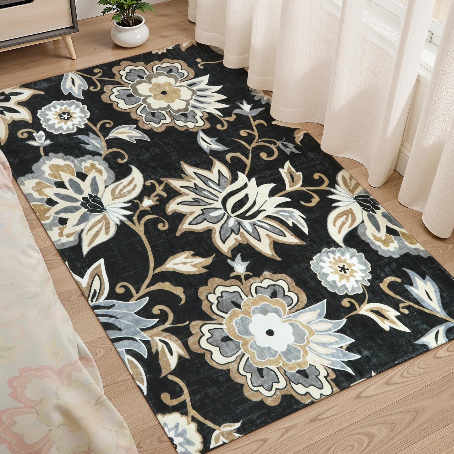 Lahome Floral Washable Living Room Area Rug - 3x5 Non-Slip Low-Pile Rugs for Entryway, Throw Small Stain Resistant Kitchen Rugs Soft Black Paisley Print Carpet for Office Bedroom Laundry Room Office
