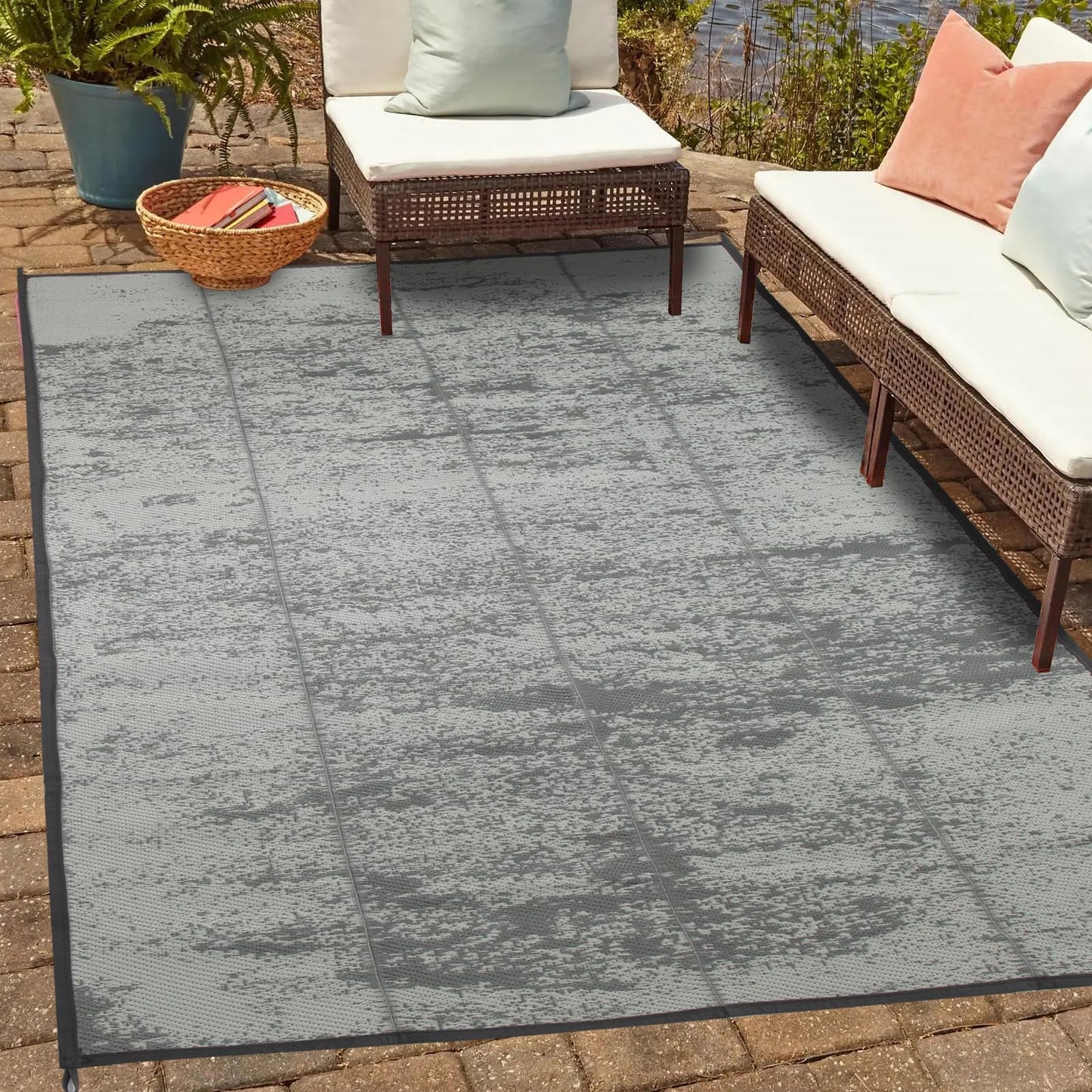 5'x 8' Outdoor Rug,Waterproof Reversible Patio Rugs,5x8 ft Plastic Straw Outdoor Carpet Foldable Plastic Camping Mat for Outside RV, Patio,Picnic,Camper,Balcony,Porch(5 x 8,Deep Gray)