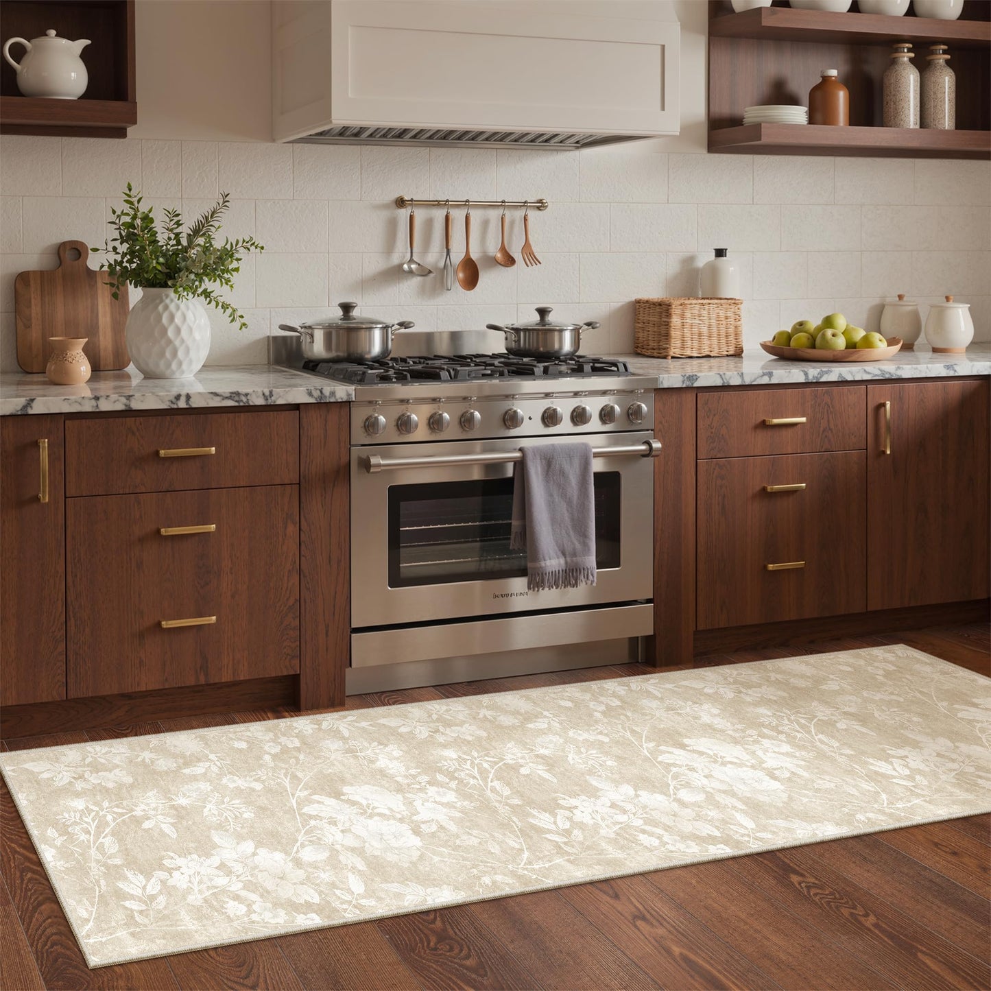 Soalmost Washable Runner Rug 2x8 – Hallway Oriental Floral Runner Rug with Non-Slip Soft Low Pile Neutral Thin Carpet Runner for Kitchen, Bathroom, Laundry Room, Bedroom, Entryway (2'x8',Beige)