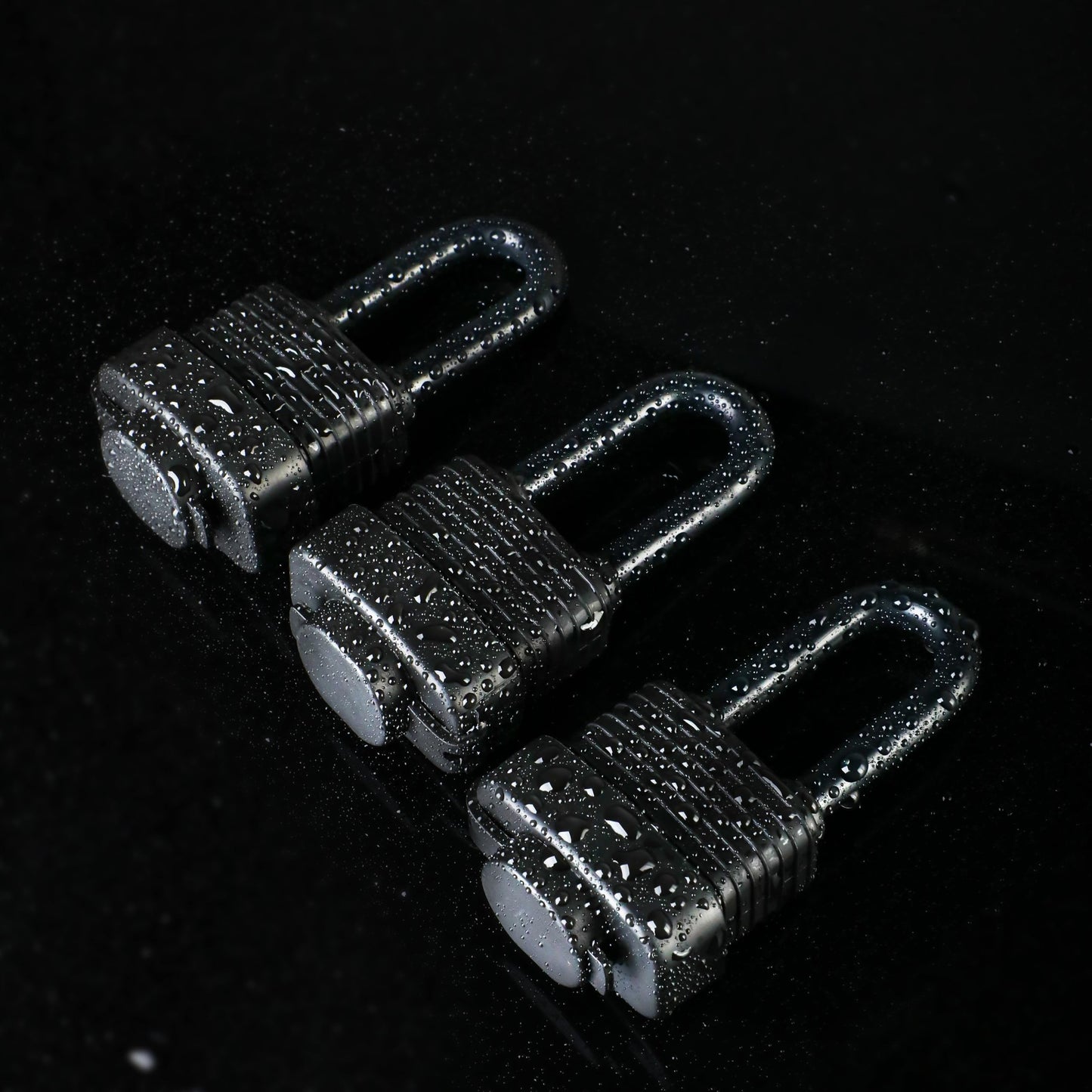 Waterproof Heavy Duty 40mm Laminated Steel Padlock with Keys for Outdoor & Indoor Use, Keyed Alike(Pack of 3)