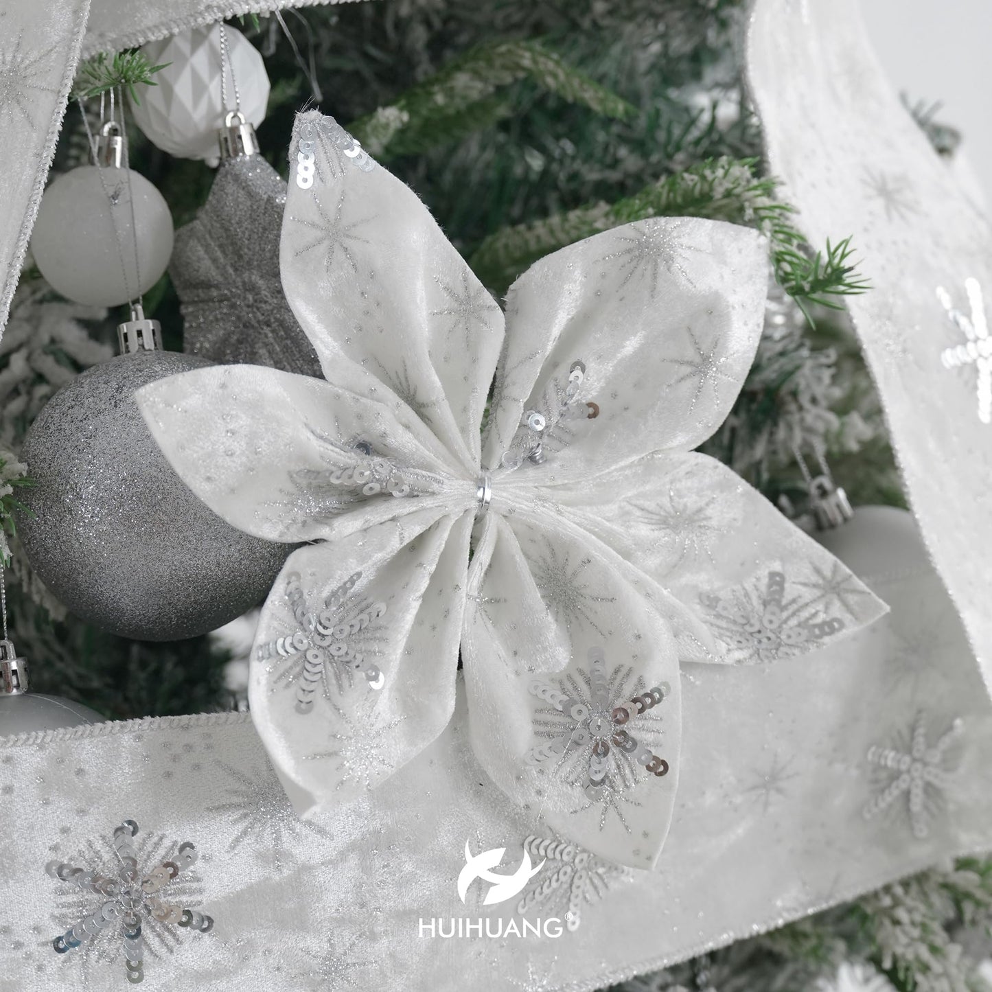 HUIHUANG White Christmas Ribbon 4 Inch Velvet Wired With Sequin Snowflakes - Silver and White for Tree Decoration, Top Bows, Garlands, Staircases, Wreaths - 10 Yards