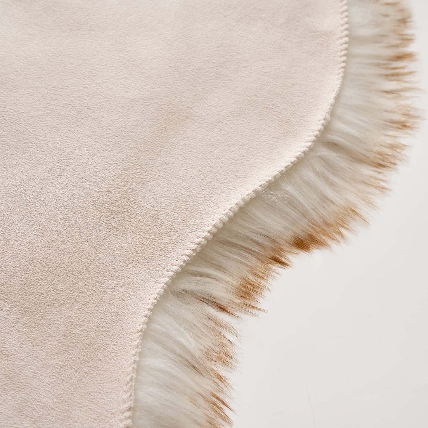 MIULEE Faux Fur Sheepskin Rug, Luxury Fluffy Area Rugs - Super Soft Decorative Shag Carpet for Bedroom, Living Room, and - 2x3 Feet, Frosted Tips Brown