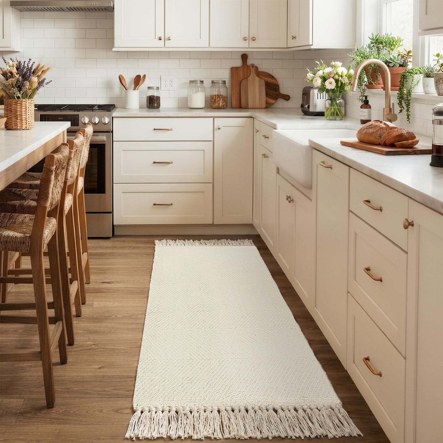 Collive Bathroom Runner Rug, 2' x 5' Modern Farmhouse Kitchen Runner Rug Hand-Woven Entryway Rugs Runners for Hallway, White Boho Washable Laundry Carpet Indoor Front Door Mat for Bedroom Decor