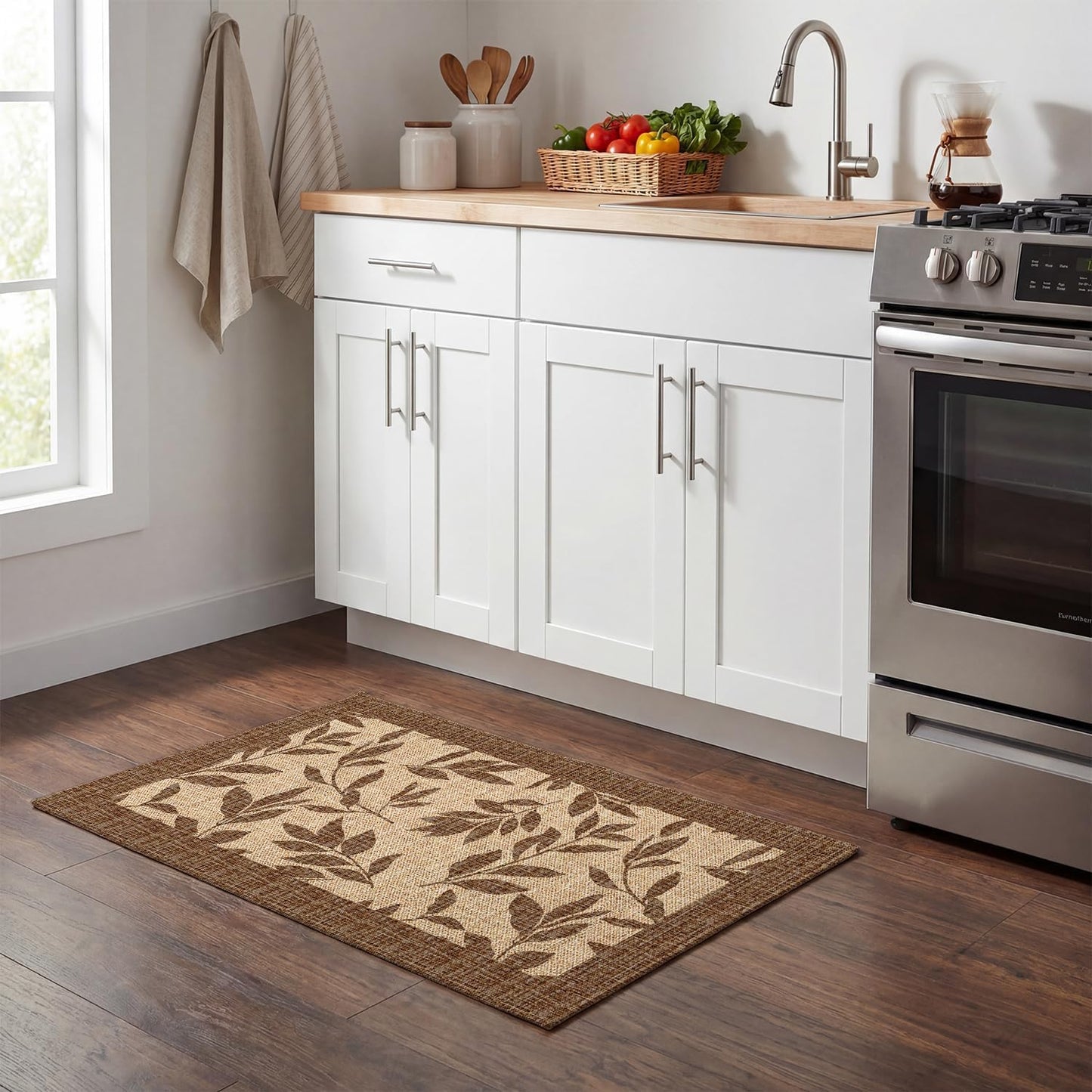 Artoid Mode Brown Washable Non Slip Leaves Doormat, Seasonal Home Decor Absorbent Natural Rubber Back Door Mat Floor Mat 17x29 Inch