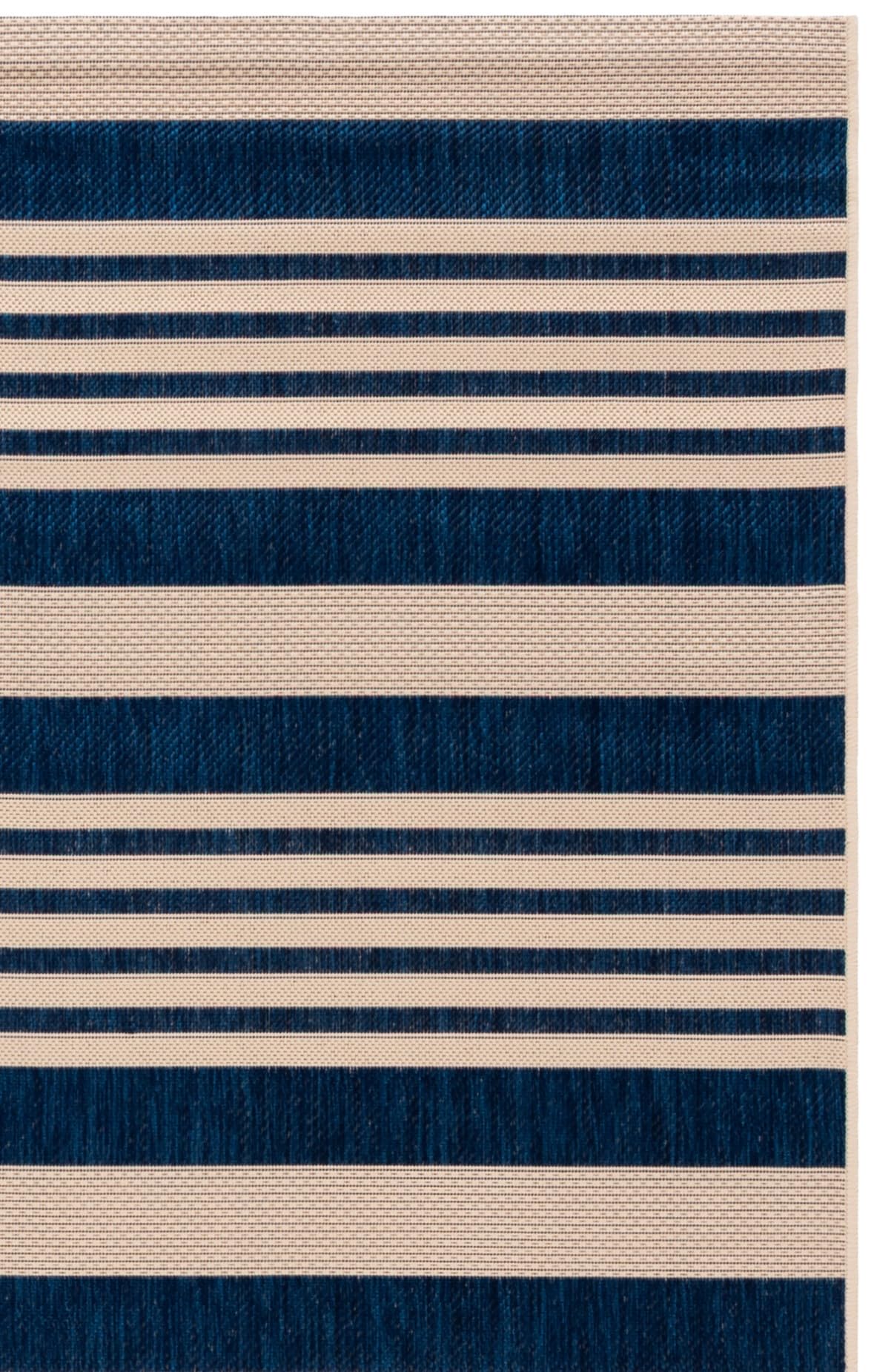 SAFAVIEH Washable Rug Outdoor Courtyard Collection - 8' x 11', Navy & Beige, Non-Shedding & Easy Cleaning, Ideal for Patio, Backyard, Mudroom (CY6062-268)