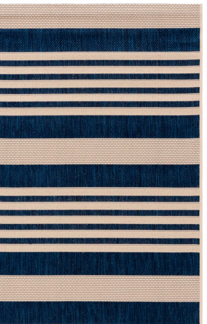 SAFAVIEH Washable Rug Outdoor Courtyard Collection - 8' x 11', Navy & Beige, Non-Shedding & Easy Cleaning, Ideal for Patio, Backyard, Mudroom (CY6062-268)