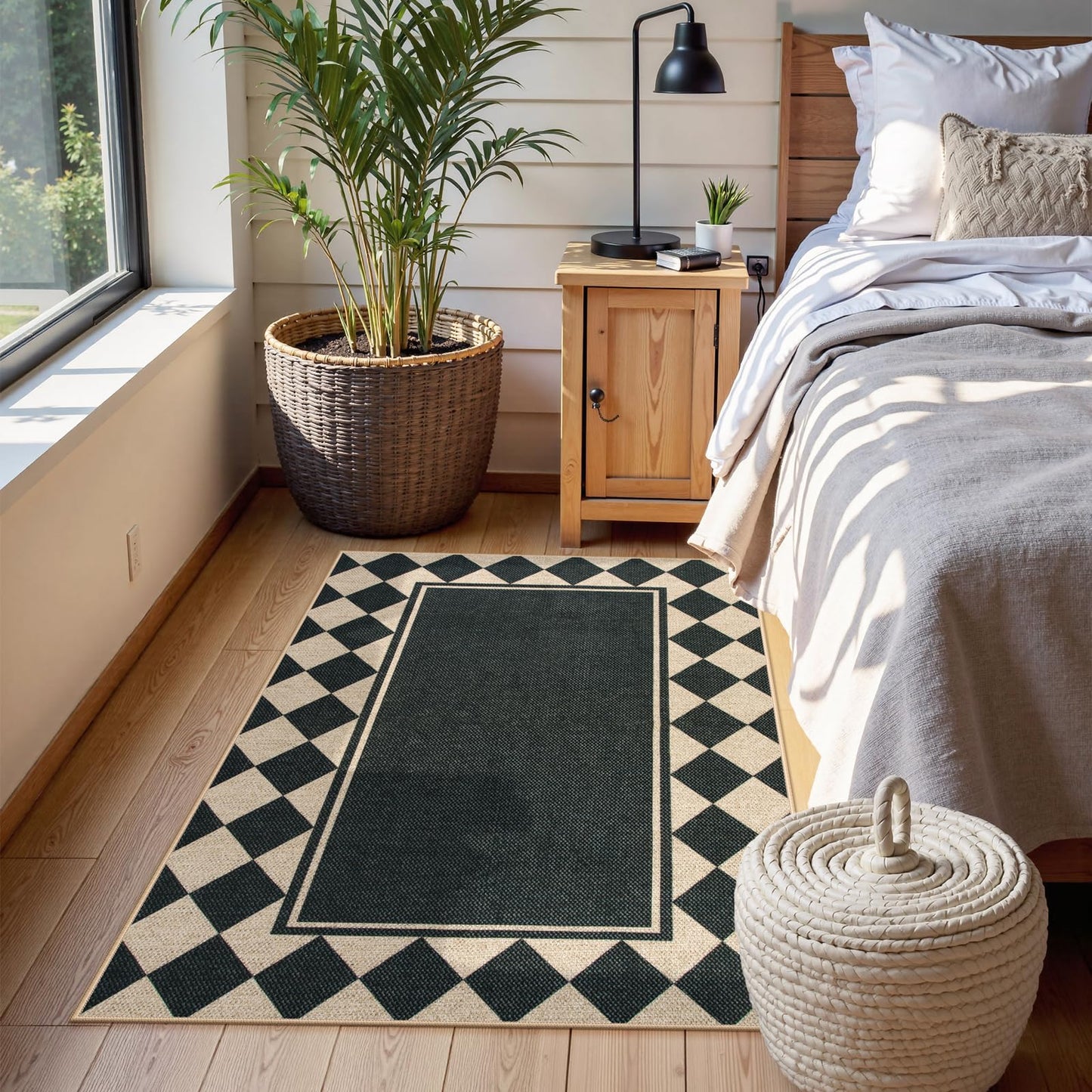 Moynesa Checkered Easy Jute Outdoor Patio Rug 3x5, Washable Indoor Outdoor Rugs for Entryway Non Slip, Farmhouse Carpet for Living Room Bedroom Kitchen Backyard Porches, Black Grid Pattern