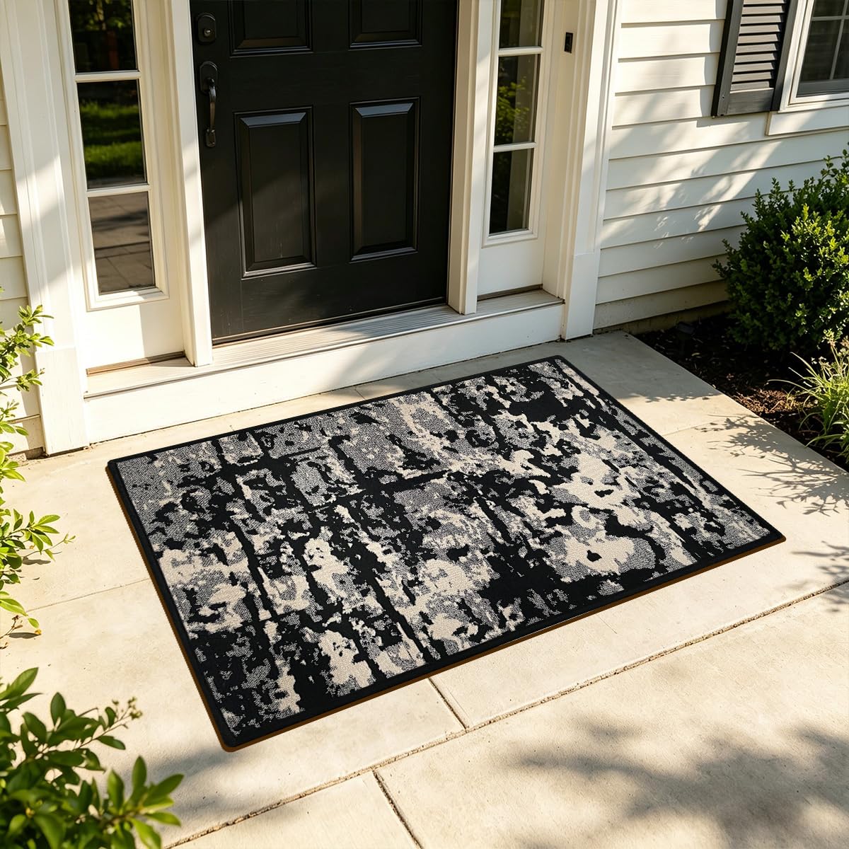 Modern Abstract Indoor and Outdoor Entrance Welcome Door Mat, Washable Kitchen Mats, Soft Area Rug for House Laundry Room Bathroom Entryway Sink Office Floor (Black, 18" x 28")