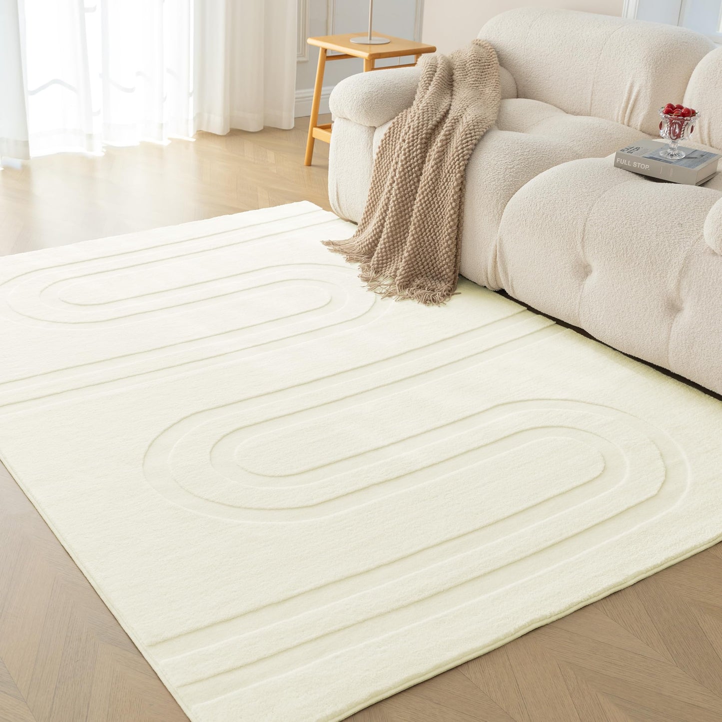 Amazon Basics Indoor Area Rugs, Soft-Touch Washable Home Decor Carpet for Living Room Bedroom, 6' L × 4' W, Modern Beige