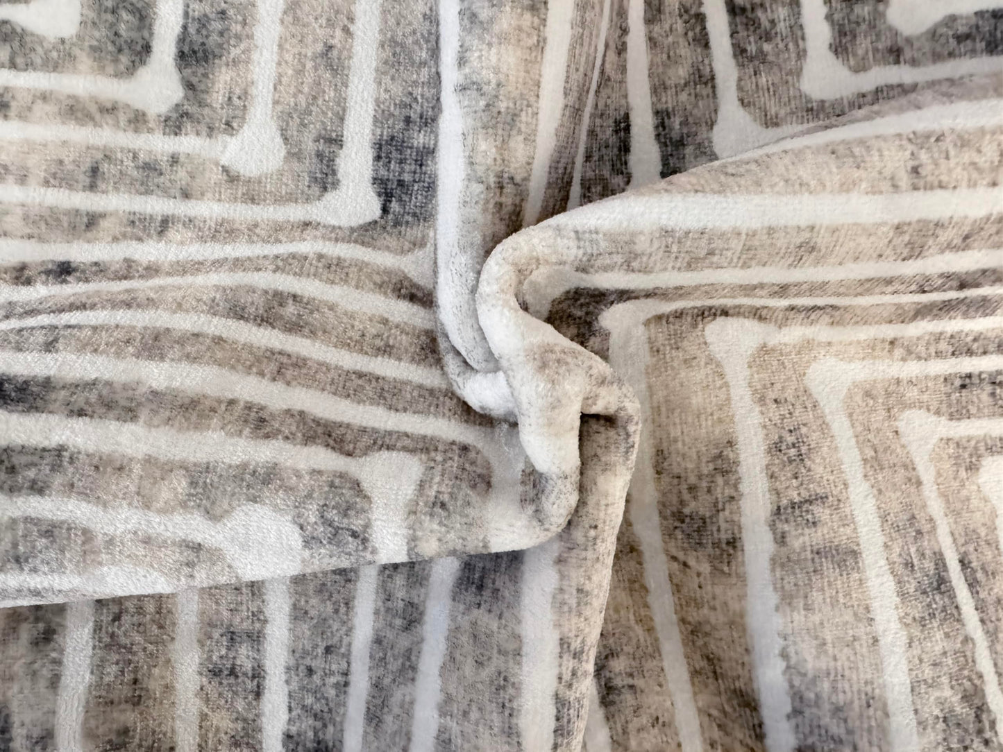 GLN Rugs Contemporary - Ephesus - Machine Washable Area Rug, Modern Washable, Non Slip, Low Pile Area Rug, Entryway, Hallway, Kitchen Rug - Easy Clean (3' x 5' Lines Cream)