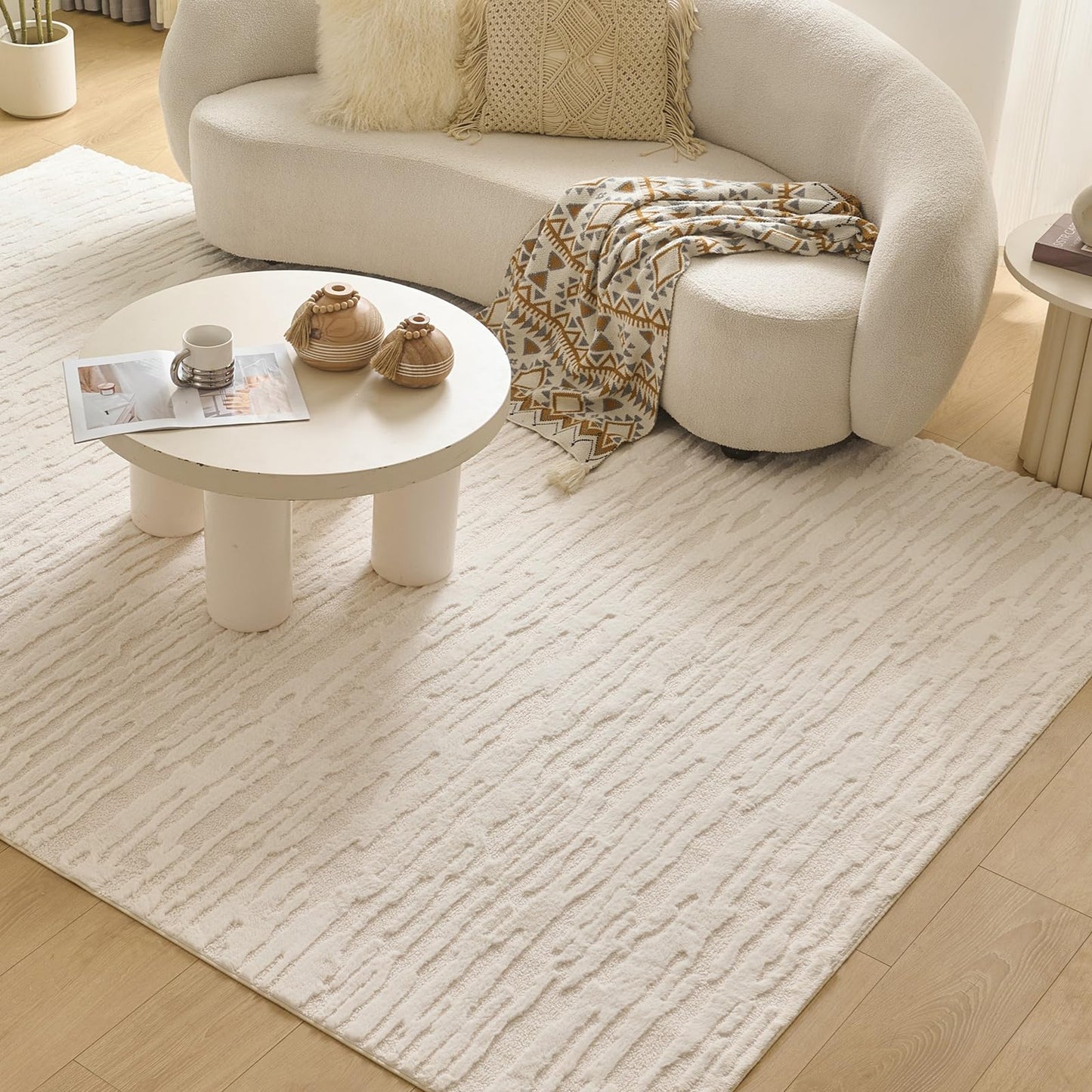 Raygomi Textured High-Low Striped Area Rug for Living Room Bedroom, Modern, Wabi-Sabi, Minimalist, Japandi, Neutrel, Washable Soft Cozy 6 * 8 feet