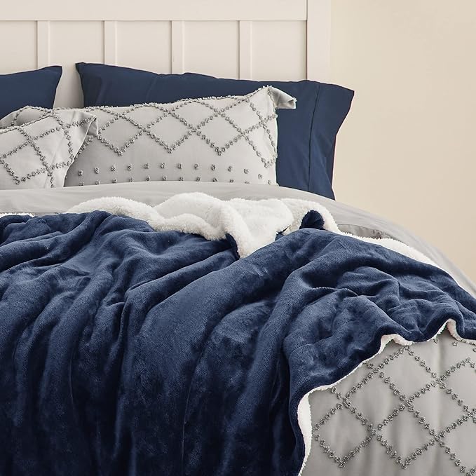 Bedsure GentleSoft Sherpa Fleece Blankets Queen Size for Bed - Thick and Warm Throw for Men, Soft Fuzzy Plush Queen Blanket for Winter, Navy, 90x90 Inches
