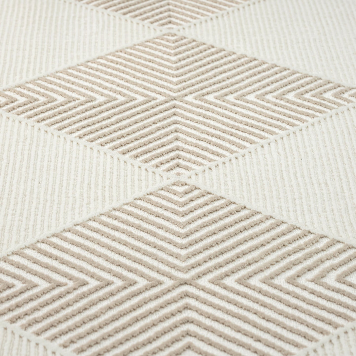 Abani Cream Area Rug for Living Room, Bedroom - Diamond Pattern - 6 x 9 - Durable & Easy to Clean