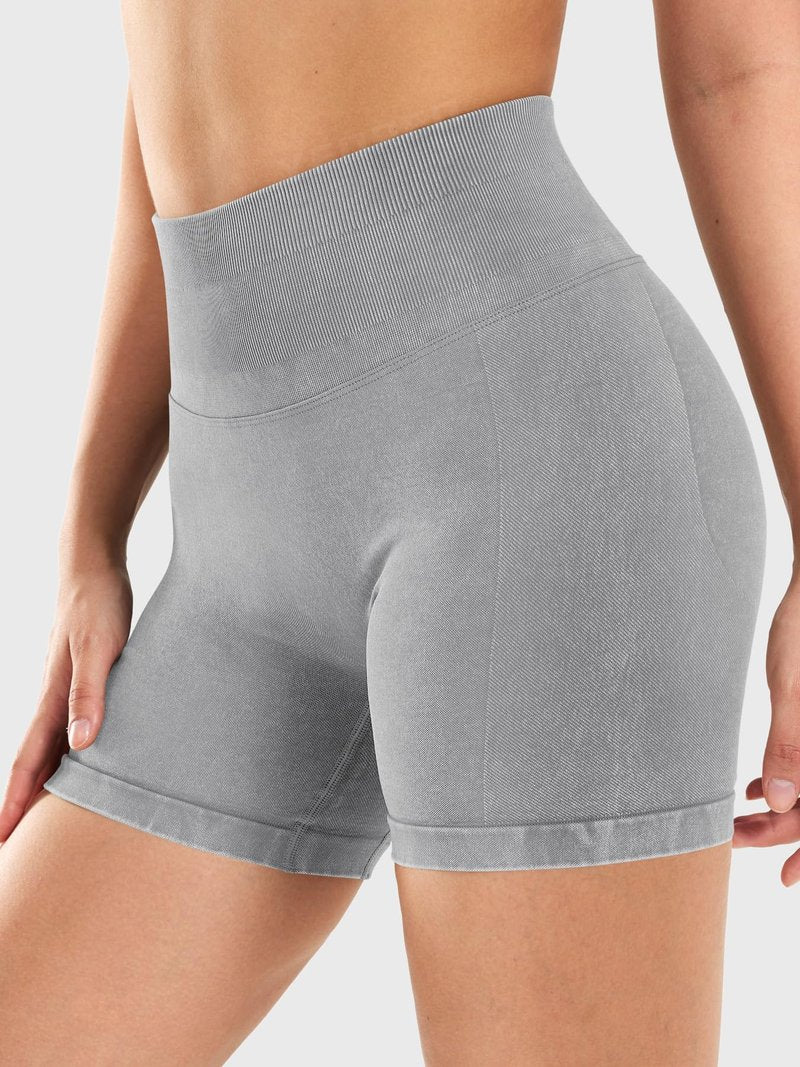 YEOREO Women's Workout Gym Shorts 4.5" Colinne Butt Lifting Hidden Scrunch Seamless Impact Booty Biker Shorts Light Gray