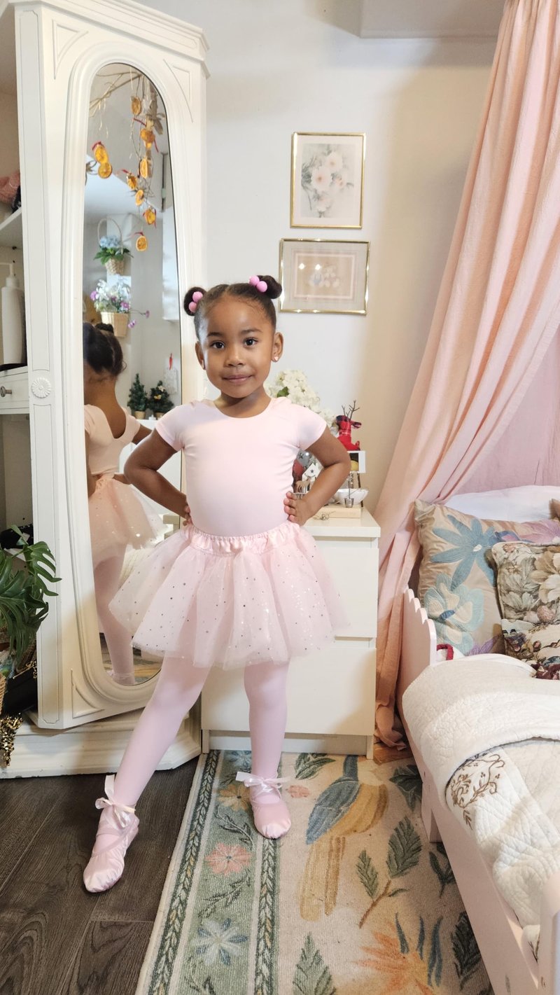 Stelle Girls' Ultra Soft Pro Dance Tight/Ballet Footed Tight(Toddler/Little Kid/Big Kid),BP,M