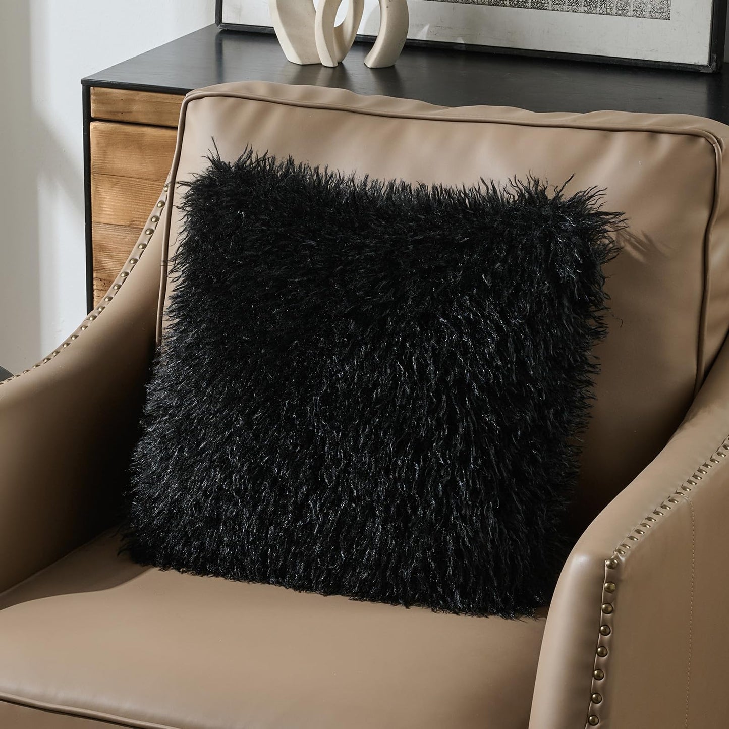 FUTEI Pack of 2 Shaggy Mongolian Faux Wool Throw Pillow Covers 18x18 Inch Soft Fluffy Farmhouse Decorative Cushion Case for Couch Bed Living Room, Black