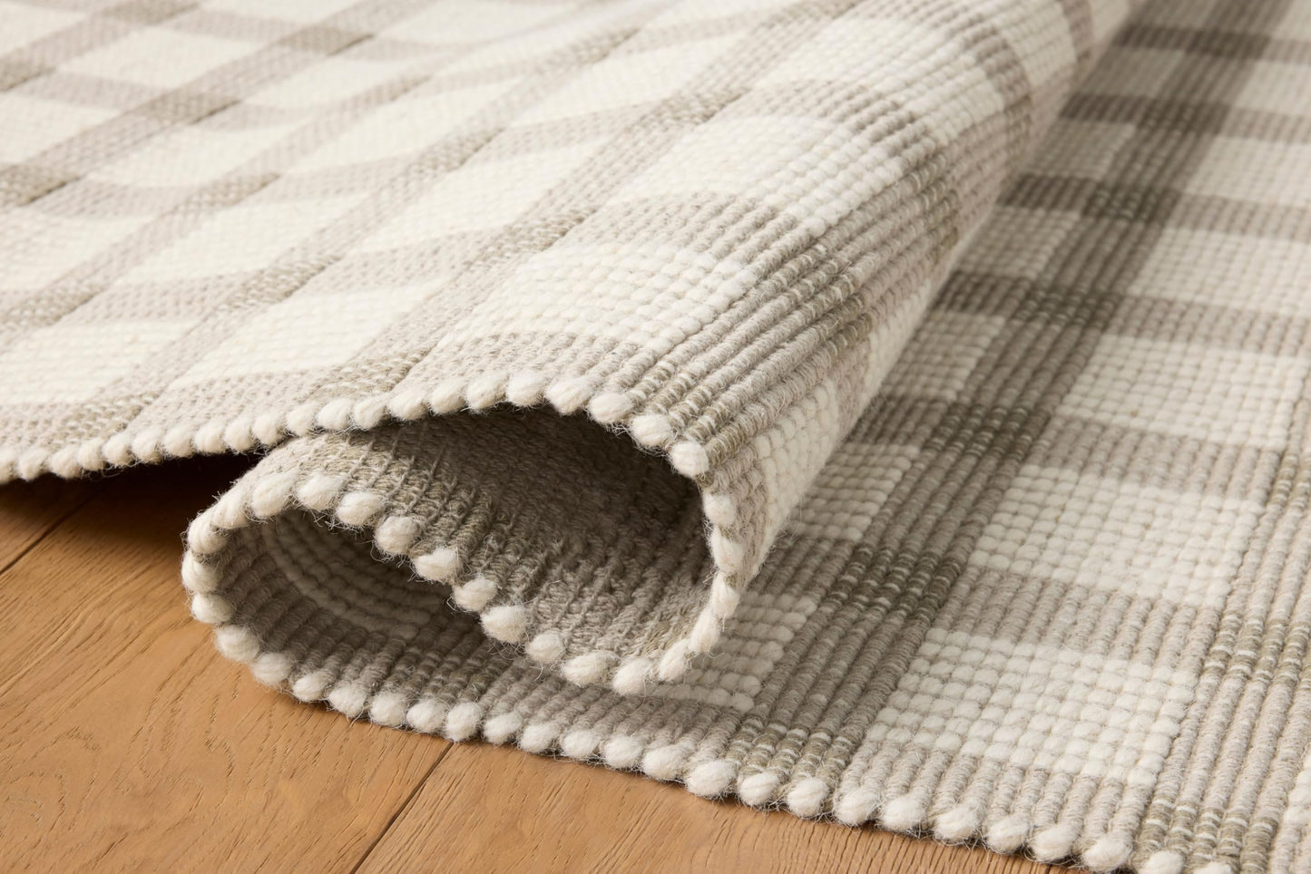 Loloi Magnolia Home by Joanna Gaines Ryder Collection RYD-02 Stone/Ivory 3'-6" x 5'-6" Accent Rug