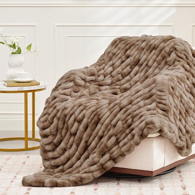 Ultra Soft Luxury Faux Fur Twin Blanket for Counch,Fuzzy Fluffy Plush Warm Cozy Elegant Wrinkled Blanket for Sofa Bedroom Living Room,（60"x80",Tie-dye Coffee）