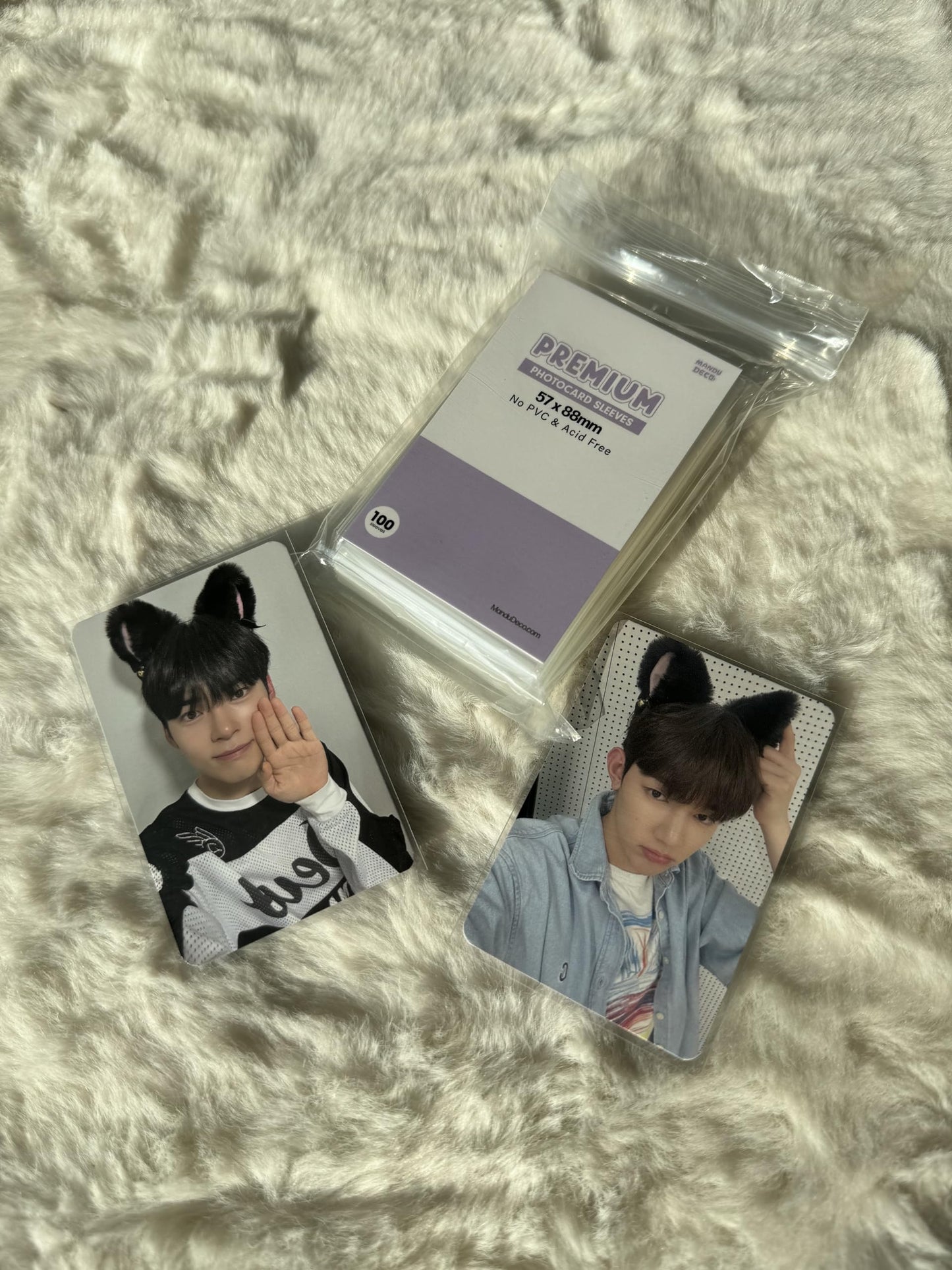 Mandu Deco Kpop Photocard Sleeves Clear Polypropylene Card Protector for Albums Photocards, PVC Free and Acid Free, 100 Sleeves per Pack (57x88mm)