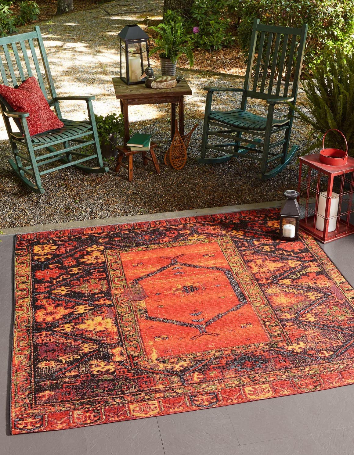 Unique Loom Outdoor Tribal Collection Area Rug - Quepos (5' 3" Square Multi/Black)