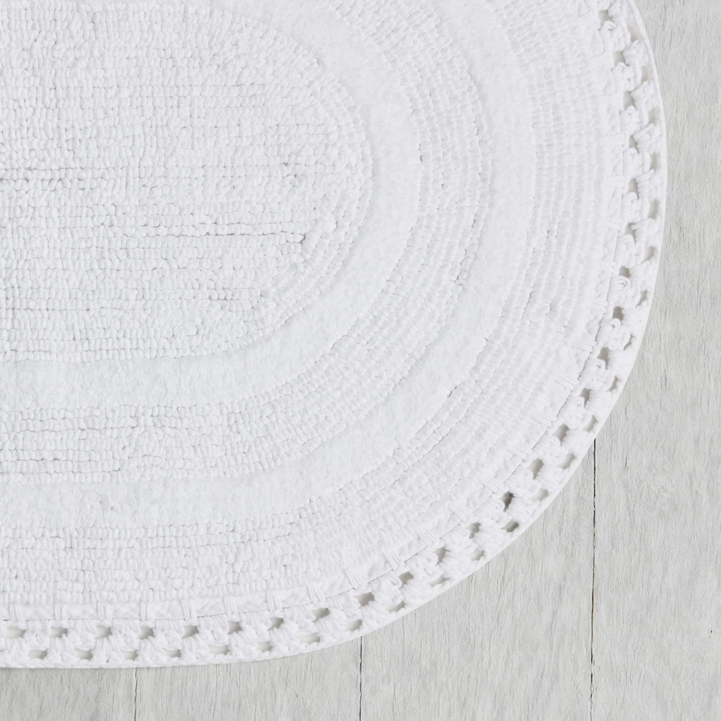 Laura Ashley Camilla 100% Cotton Oval Bath Mat with Crochet Border, Soft & Absorbent, Bright White 21" x 34" Bathroom Rug