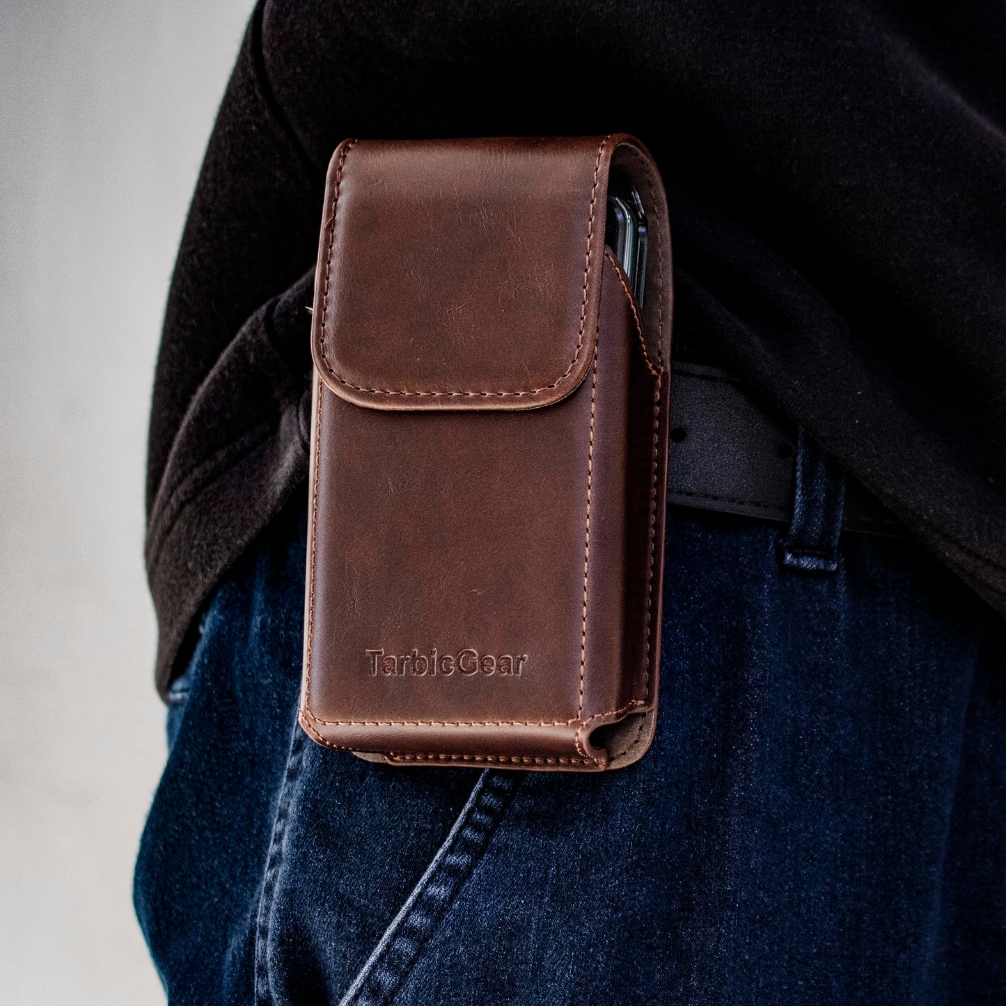 TarbicGear Leather Flip Phone Case with Belt Clip, Pouch for Kyocera & TCL Flip Phone Holster for Belt, Cat S22 Flip Case, Nokia Flip Phones, Sonim XP3 Plus Magnetic Phone Pouch, Brown Color