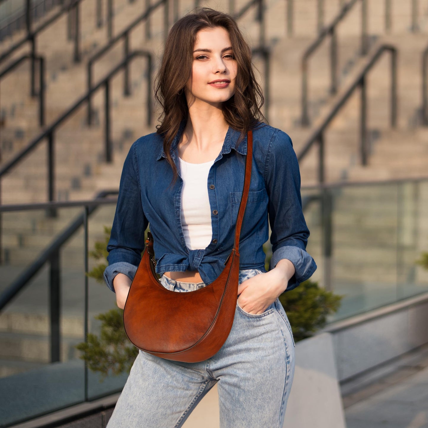 Iswee Leather Crossbody Purses for Women Hobo Shoulder Bag with Wide Strap Versatile Crescent Purse Satchel Bag Work Purse(Coffee)