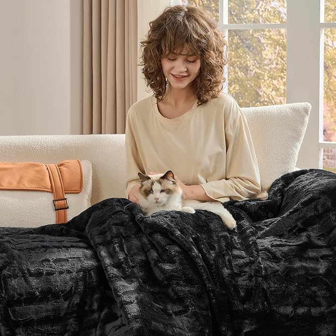 Krifey Black Faux Fur Throw Blanket for Couch Bed, 3D Marble Texture Soft Throws, Cozy Fuzzy Plush Thick Warm Blanket, Faux Rabbit Fleece, Christmas Birthday Gifts for Men Dad, Cool Black, 50x60in