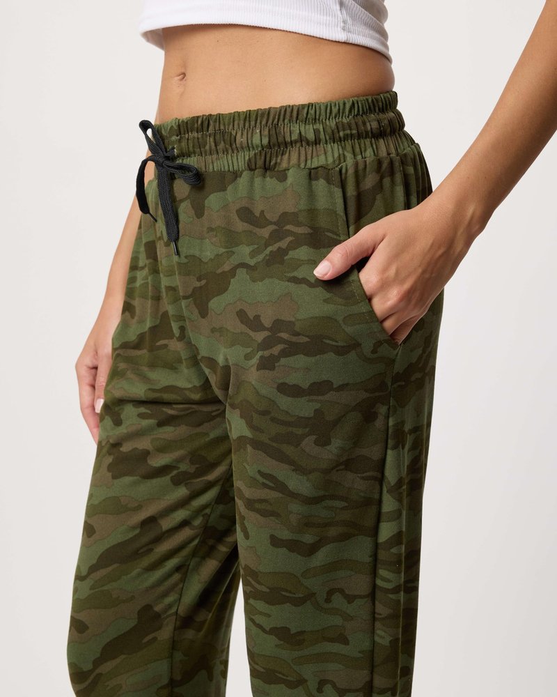 Real Essentials 3 Pack: Women's Lounge Joggers Sweatpants with Pockets Yoga Running Athletic Workout, Set 4, M, Pack of 3